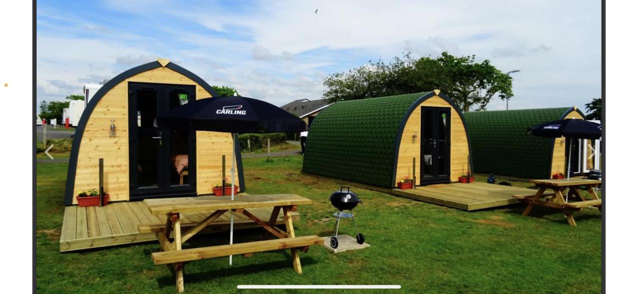 Hotel Gateway Glamping Pods Llanelli Esterno foto